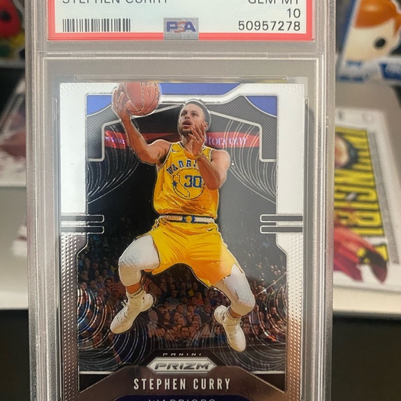 Steph curry PSA 10 2019 Prizm slab - Picture 1 of 2